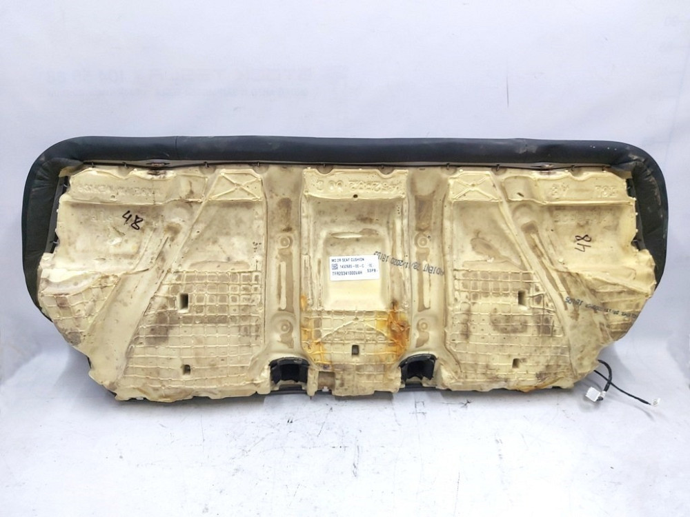 1Диван второго ряда сидений (с подогревом) с повреждением PUR BLK Tesla model 3 1452685-C3-C Київ - зображення 2