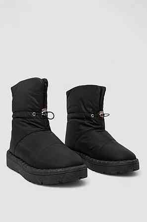 Дутики жіночі зимові на хутрі, колір чорний 36-41 р. Одесса