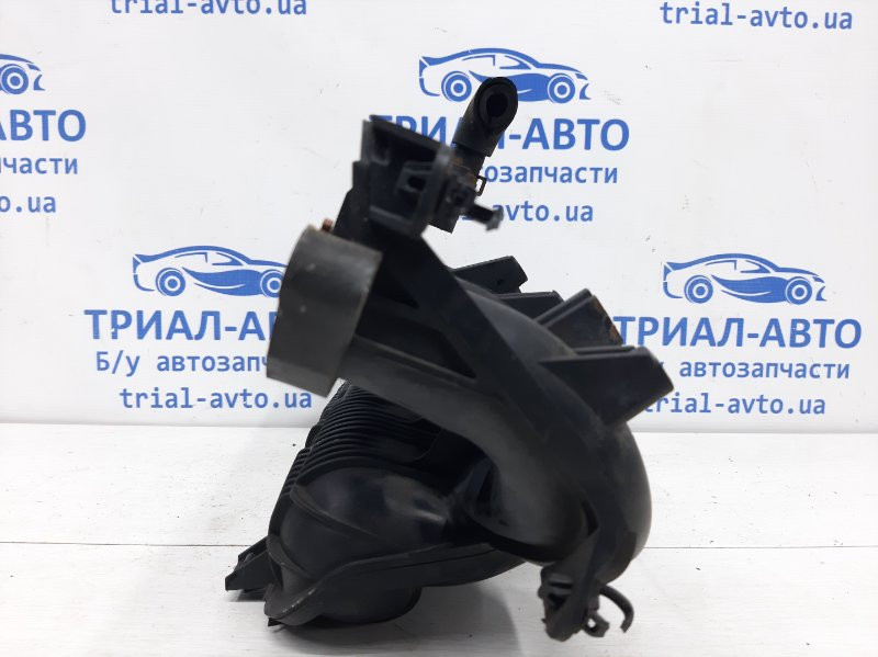 Коллектор впускной пластик Nissan Juke F15 1.6 БЕНЗИН 2010 (б/у) Київ - зображення 3