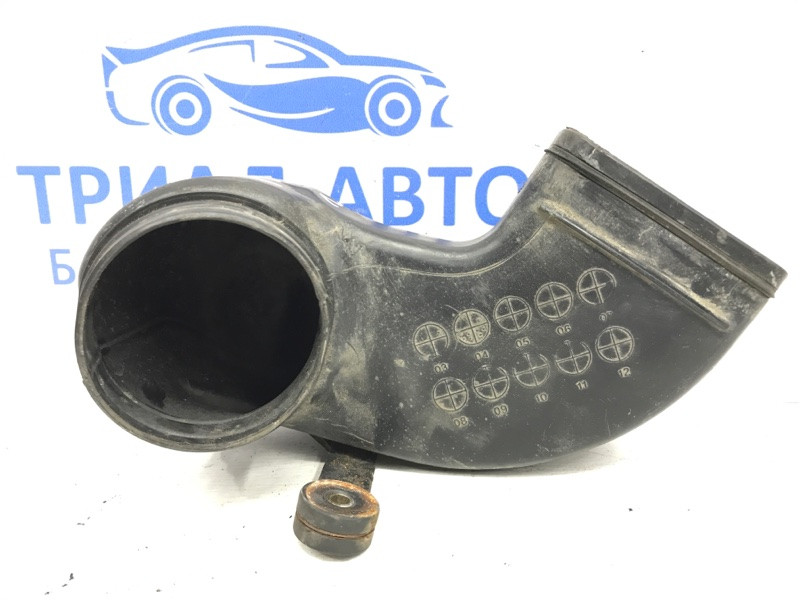 Воздуховод Hyundai Tucson JM 2.0 DIESEL D4EA 2004 (б/у) Киев - изображение 1