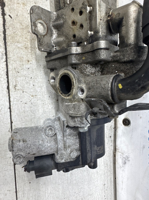 Радиатор EGR Hyundai IX35 LM 1.7 DIESEL D4FD 2009 (б/у) Киев - изображение 4