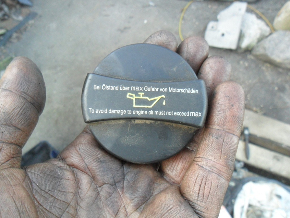 A0000100285, Кришка маслогорловини Mерседес, оригінал Mercedes Вінниця - зображення 6