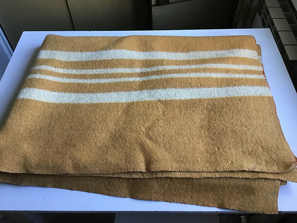 Одеяла байковые и пуховое б/у Киев - изображение 2