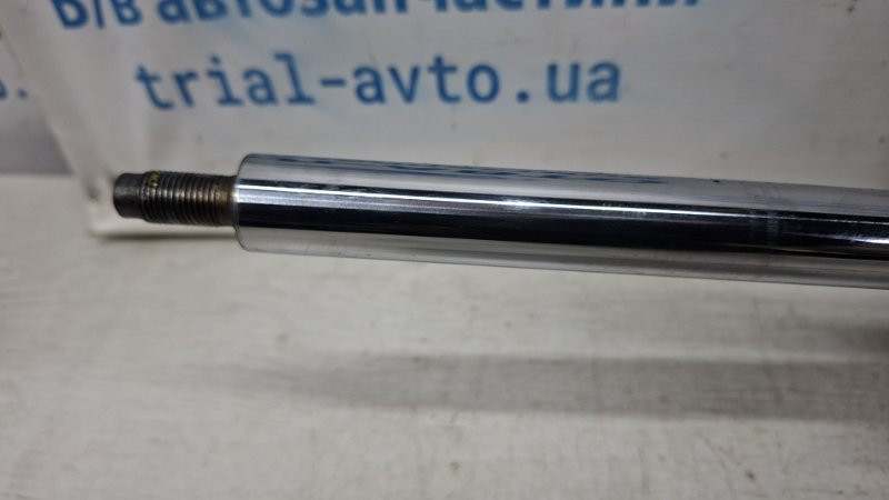 Амортизатор передний левый Renault Megane 3 1.5 DIESEL K9K 2008 (б/у) Київ - зображення 3