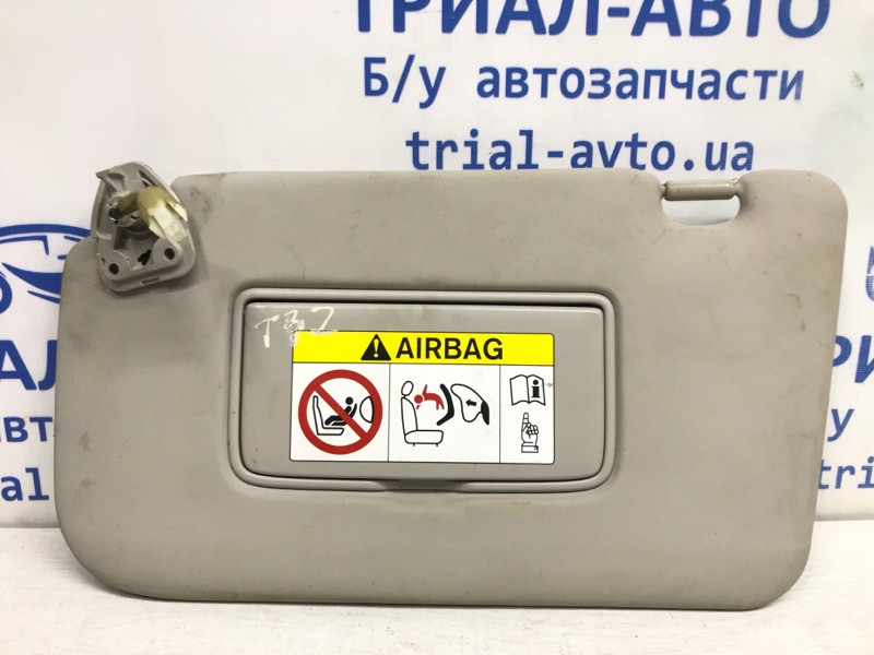 Козырек солнцезащитный левый Nissan X-Trail T32 1.6 DIESEL R9M 2014 (б/у) Київ - зображення 1