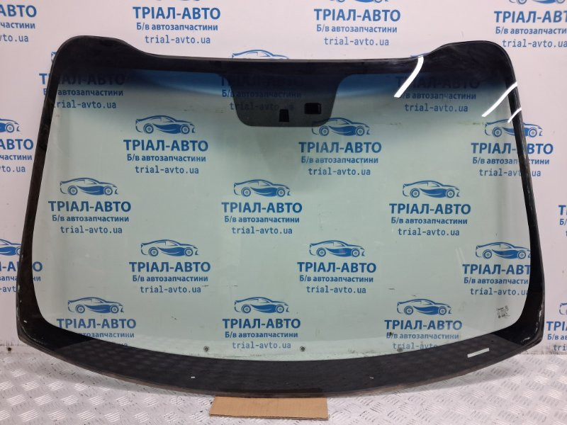 Стекло лобовое Kia Sportage SL 1.7 DIESEL D4FD 2010 (б/у) Київ - зображення 1