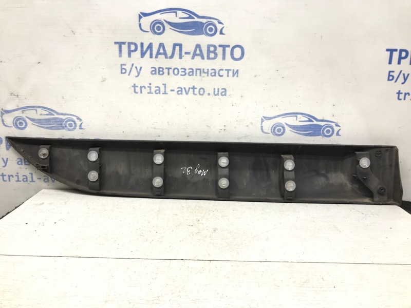 Накладка двери Renault Megane 3 1.5 DIESEL K9K 2008 задн. лев. (б/у) Київ - зображення 4