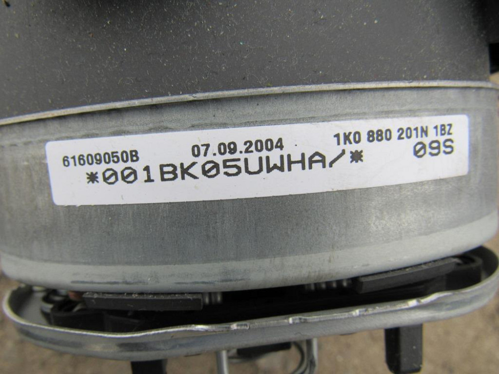 Подушка безопасности водителя AirBag Volkswagen Golf 5 2003-2008 (1K0880201N) Ковель - зображення 2