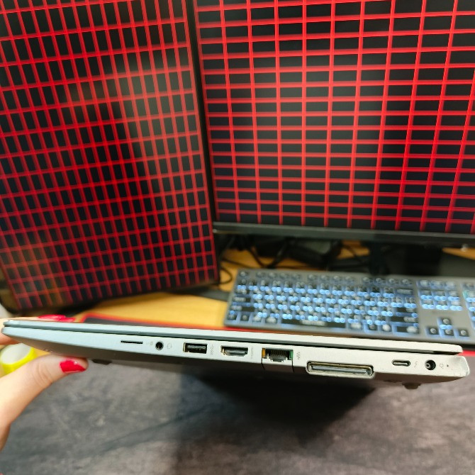 Ноутбук HP ZBook 15u G6 i7-8665U 32/512 GB SSD M.2 NVMe Відеокарта AMD Radeon Pro WX 3200 4ГБ Київ - зображення 7