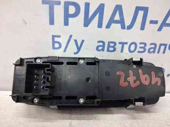 Кнопка стеклоподъемника Dodge Journey 2007-2020 68084002AA (Арт. 78015) Київ