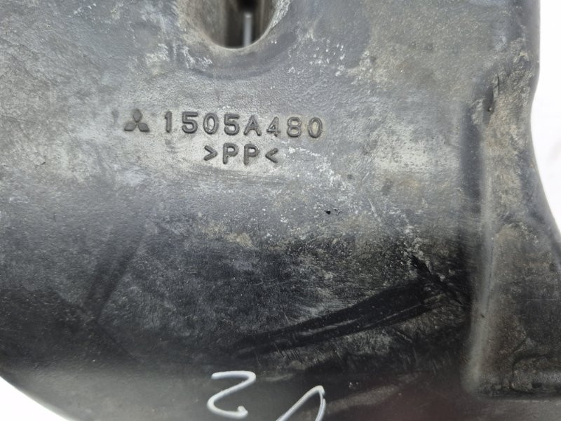 Воздухозаборник Mitsubishi ASX GA 1.8 DIESEL 4N13 2010 (б/у) Київ - зображення 4