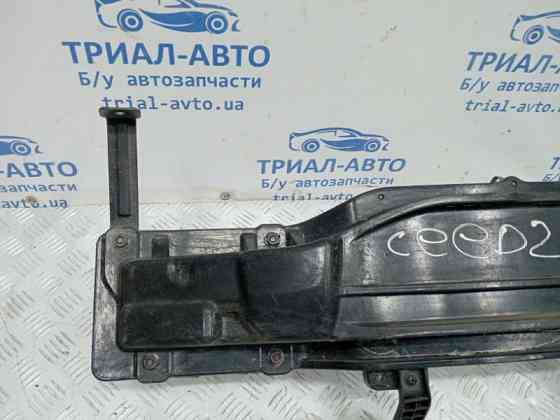 Усилитель бампера задний Kia Ceed JD 1.6 DIESEL D4FB 2012 (б/у) Киев