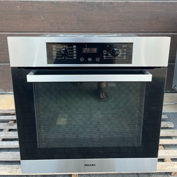 Духовка Miele H4810B духовой шкаф Made in Germany нержавійка Бережани - зображення 1