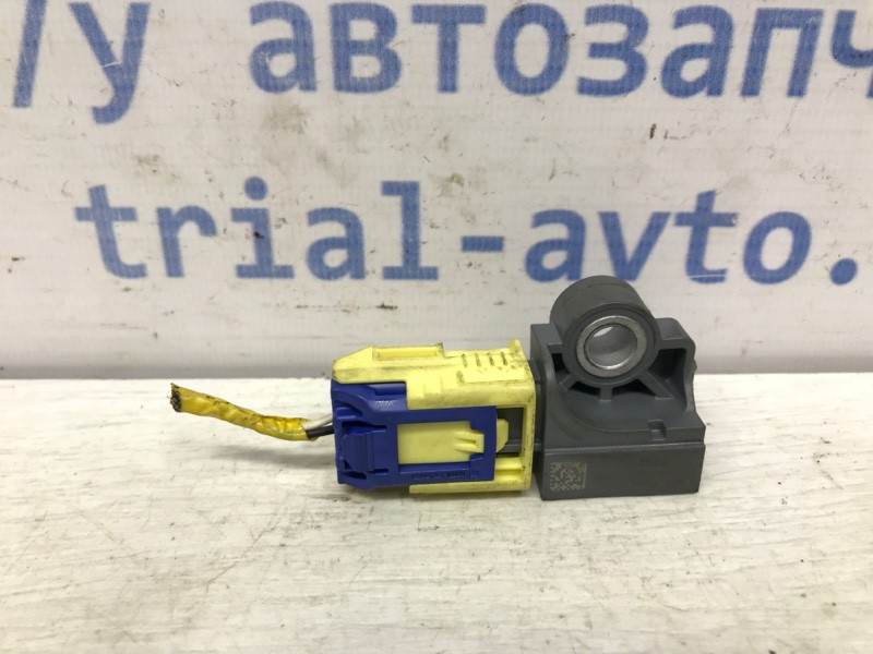 Датчик удара (AIRBAG) Hyundai Tucson TL 1.7 DIESEL D4FD 2015 (б/у) Київ - зображення 1