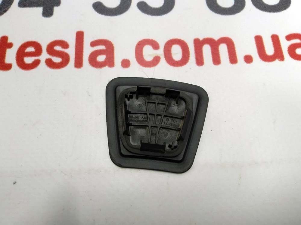 Заглушка пластиковая двери задней левой правой Tesla model 3 1105171-00-D Київ - зображення 3