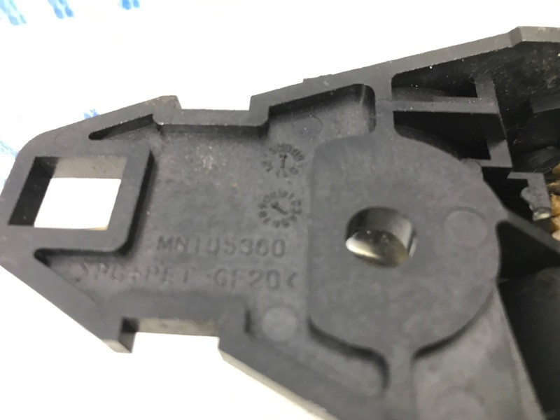 Ручка двери внутренняя правая Mitsubishi Lancer 10 1.8 БЕНЗИН 2007 (б/у) Киев - изображение 4