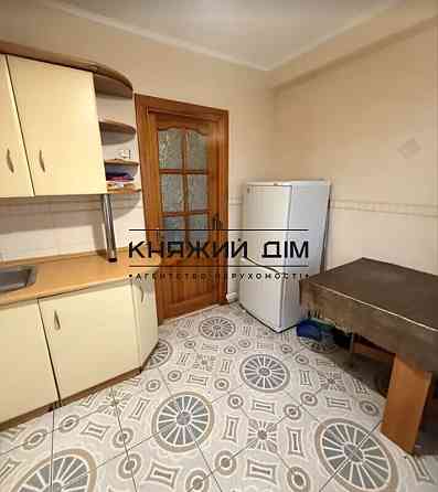 Продаж 2-кімнатної квартири, метро Лівобережна, бульвар Шамо. Код 21147670 Киев