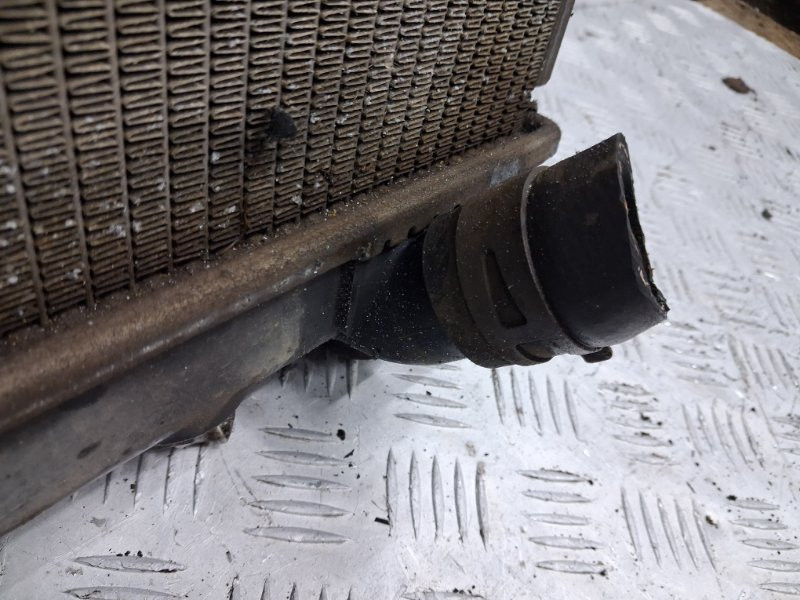 Радиатор основной Mitsubishi Pajero Wagon 3 3.2 ДИЗЕЛЬ 4M41 1999 (б/у) Киев - изображение 4