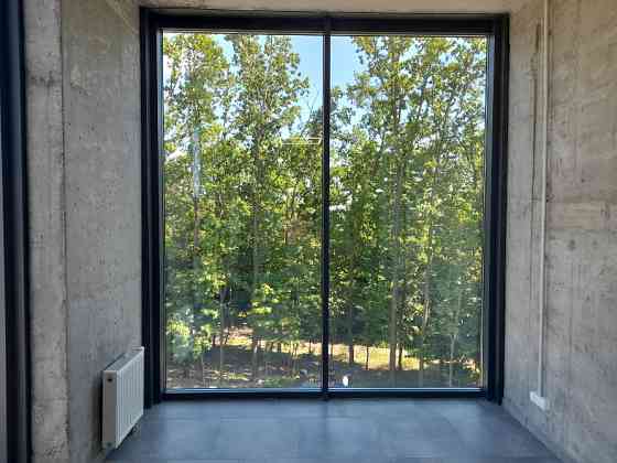 Офісне приміщення 17 кв. м. видове у сучасному офісно-складському комплексі Київ