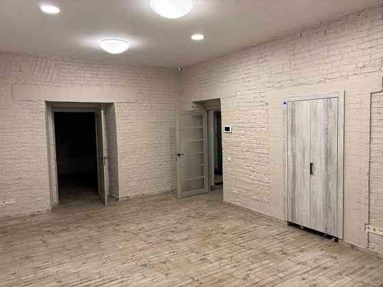 долгосрочная аренда офисное помещение Киев, Печерский, 1000 $/мес. Киев