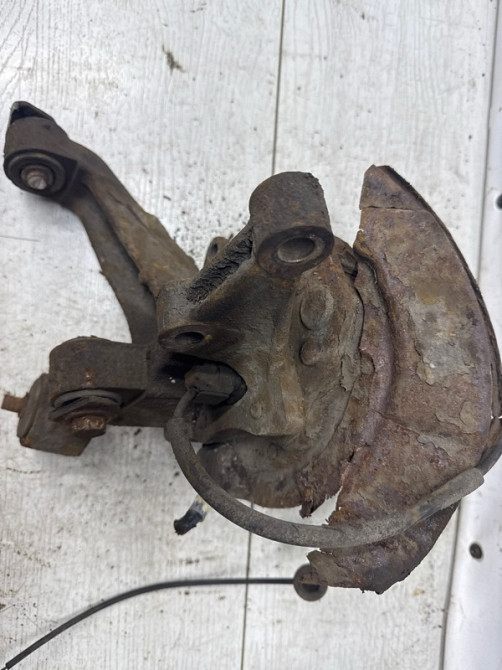 Цапфа задняя левая со ступицей Toyota Camry XV30 3.0 БЕНЗИН 1MZFE 2001 (б/у) Київ - зображення 3