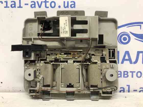 Плафон передний Toyota Avensis 2003-2009 8126305071B0 (Арт. 57158) Киев