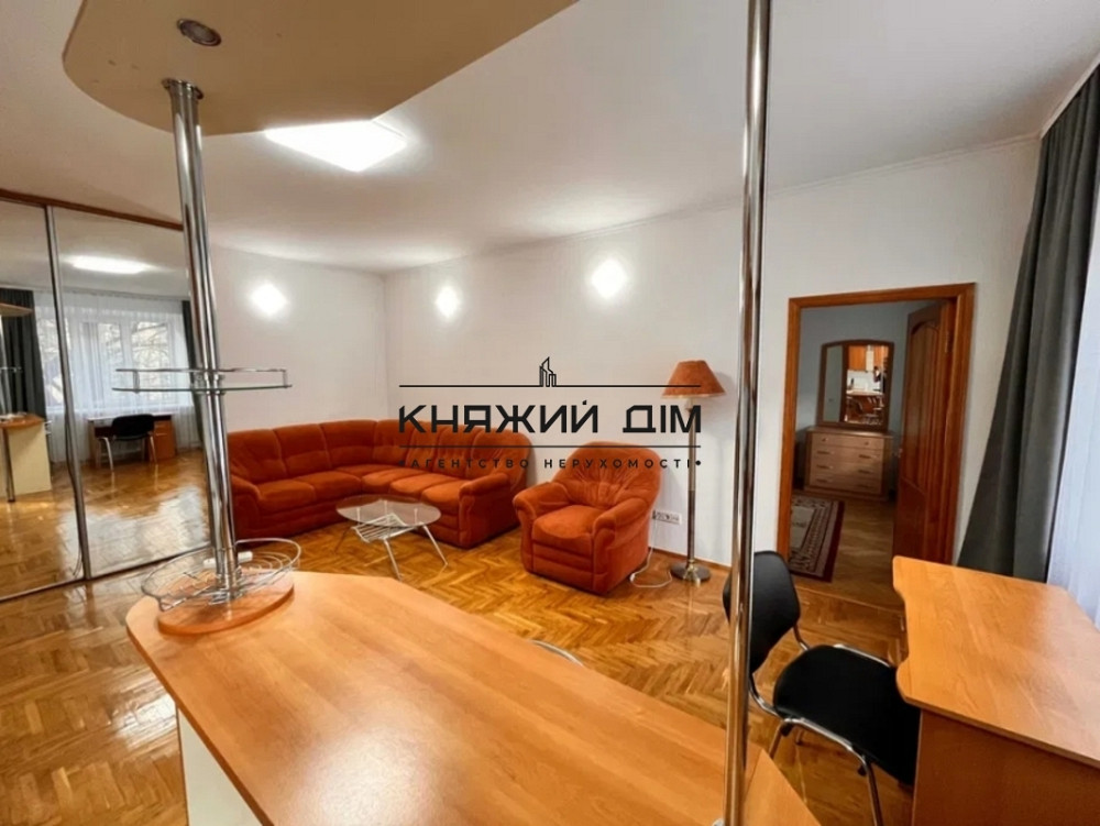 Оренда 2-х к. квартири студіо в центрі Києва м. Майдан Незалежності. № 11192458 Київ - зображення 2