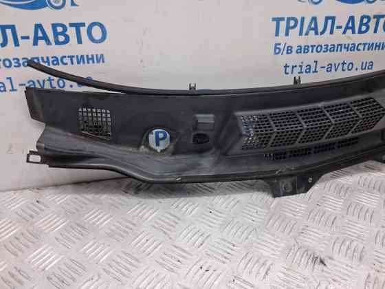 Дефлектор дворников Infiniti FX S50 3.5 БЕНЗИН VQ35DE 2002 лев. (б/у) Киев