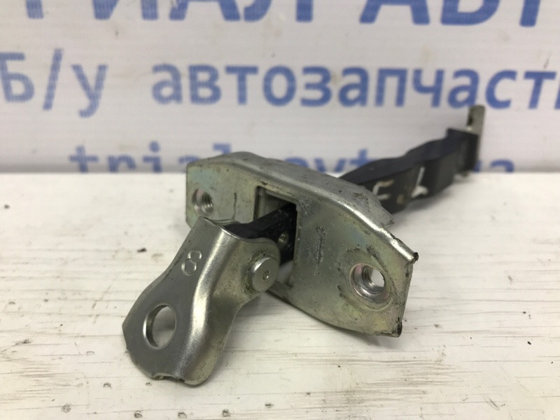 Ограничитель двери задний левый Mitsubishi Outlander GF 2.2 DIESEL 4N14 2012 (б/у) Киев - изображение 2