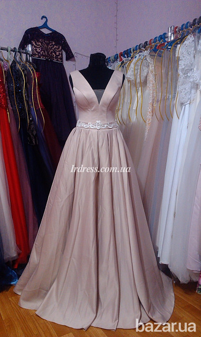 Атласное платье в пол цвет капучино Киев - изображение 2