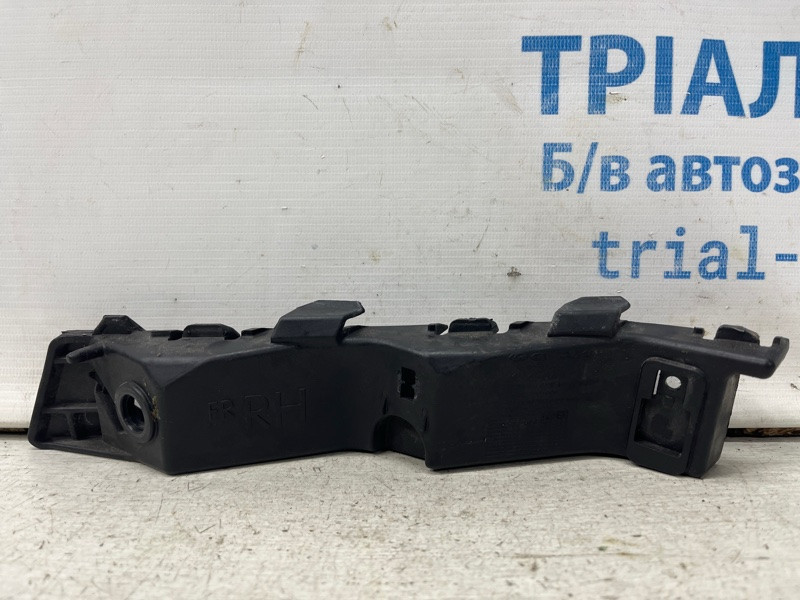 Кронштейн бампера передний правый Kia Sportage QL 1.7 DIESEL D4FD 2015 (б/у) Киев - изображение 3