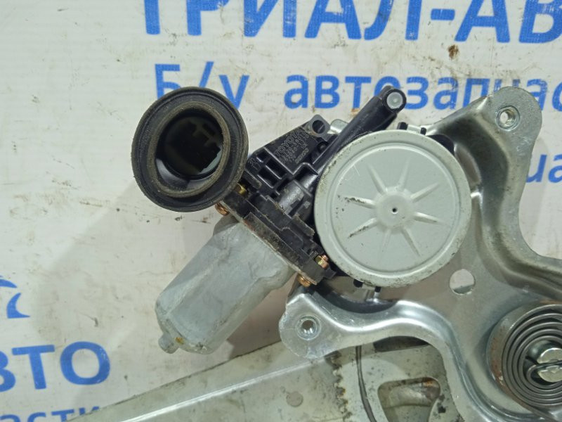 Стеклоподъемник задний левый Toyota RAV 4 A30 2005 (б/у) Київ - зображення 2