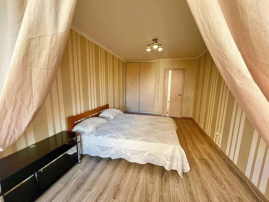 Продается 3_х ком квартира на БЕРЕЗНЯКАХ, ул. Юрия Шумского, 10 Київ - зображення 5