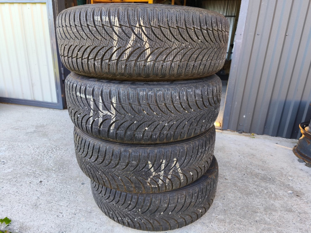 Диск с шиной 195/60 R15 Nexen Winguard Snow G WH2 Ford Fusion комплект Ковель - изображение 7