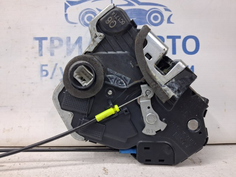 Замок двери передний правый Toyota Auris E150 1.6 БЕНЗИН 1ZRFAE 2006 (б/у) Киев - изображение 3