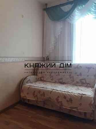 Оренда 3-кімнатна роздільна квартира, Печерськ, метро Кловська. № 11199144 Київ