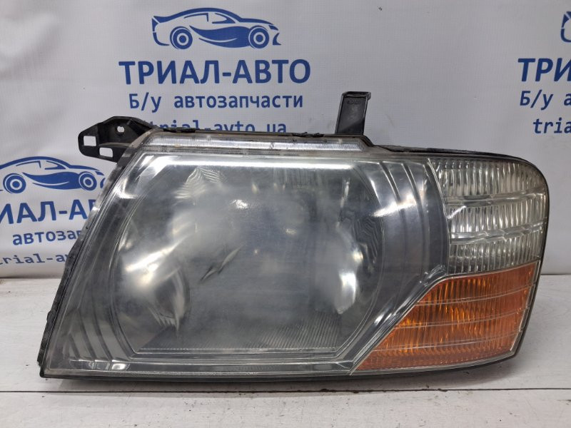Фара левая галоген Mitsubishi Pajero Wagon 3 3.2 ДИЗЕЛЬ 4M41 1999 (б/у) Київ - зображення 1