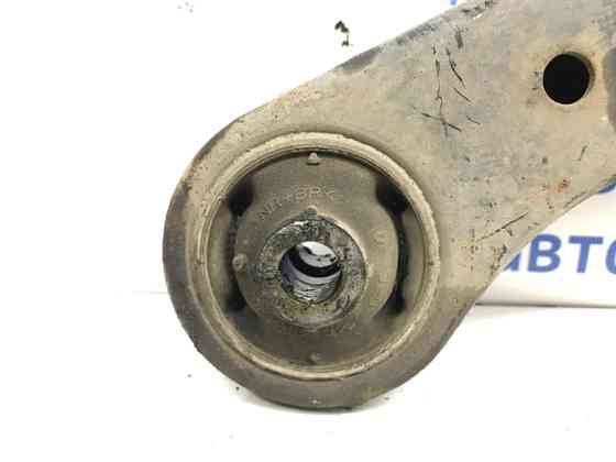 Рычаг правый Mitsubishi Lancer 9 1.6 БЕНЗИН 4G18 2003 (б/у) Киев