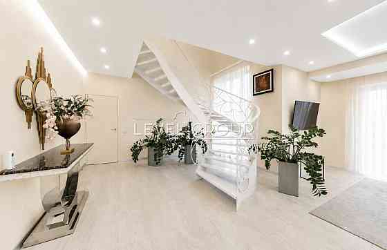 продажа 4-к квартира Киев, Шевченковский, 320000 $ Київ