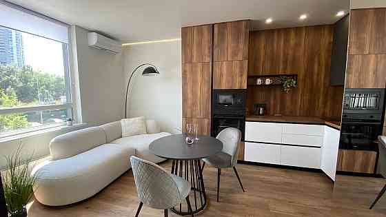 продажа 1-к квартира Киев, Голосеевский, 126000 $ Київ
