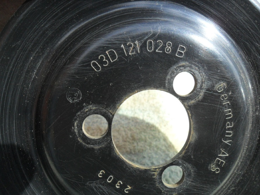 Шків помпи VW, Skoda, Audi оригінал VAG 03D121028B Вінниця - зображення 11