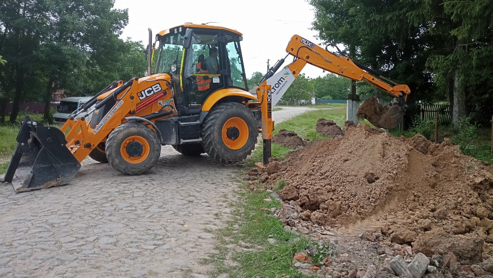 Послуги екскаватора JCB 3CX Послуги спецтехніки Водопровід Бар - зображення 2