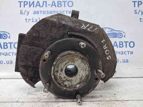 Кулак поворотный правый со ступицей Kia Sorento BL 2.5 DIESEL D4CB 2002 (б/у) Киев