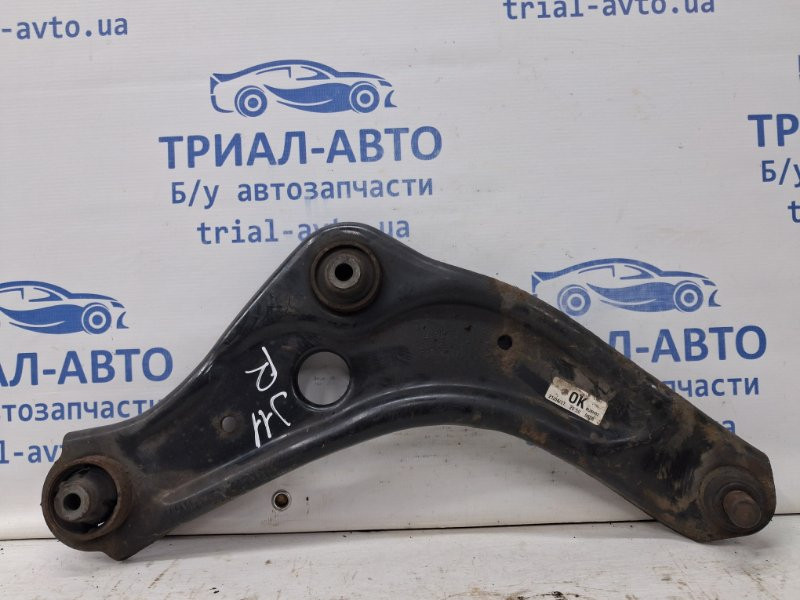 Рычаг правый Nissan Qashqai J11 1.2 БЕНЗИН HRA2DDT 2013 (б/у) Київ - зображення 1