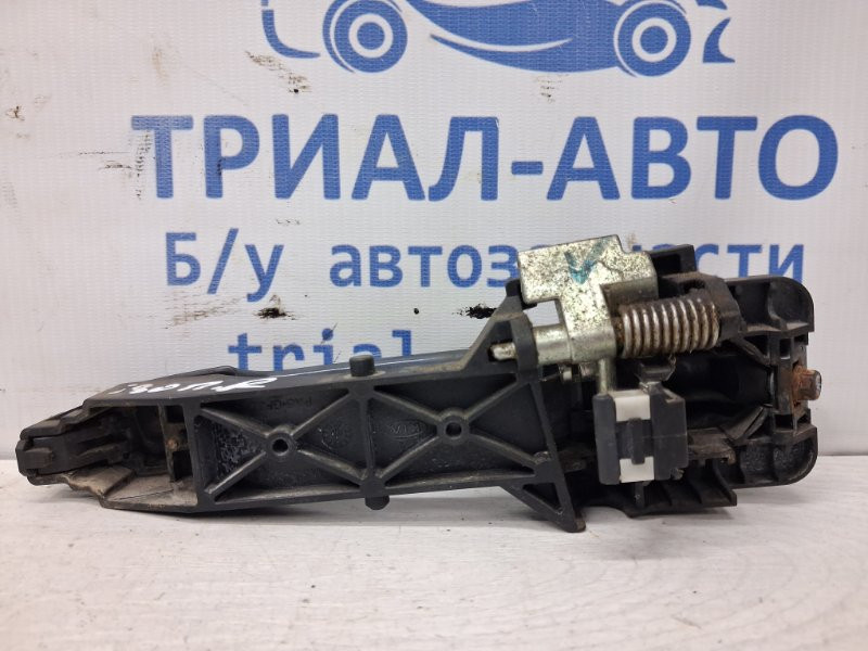 Ручка двери внешняя передняя правая Hyundai I30 FD 1.6 DIESEL D4FB 2007 (б/у) Киев - изображение 3