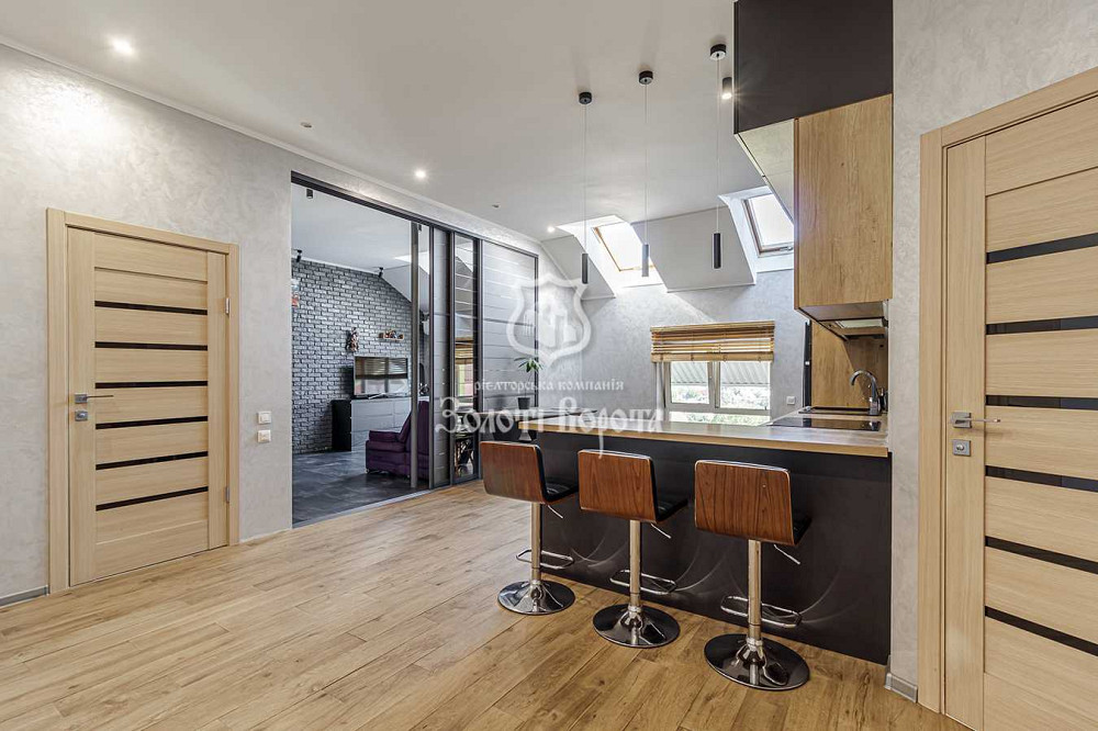 продажа 2-к квартира Киево-Святошинский, Хотов, 135000 $  - изображение 2