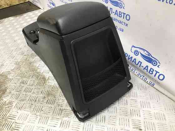 Подлокотник SsangYong Kyron 2005-2016 7790032203LAM (Арт. 57799) Київ