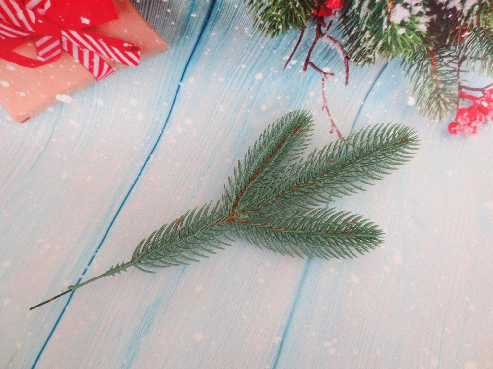 Искусственная ветка ели Элит - 3 Голубая Киев - изображение 8