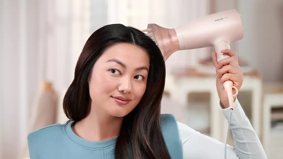 Фен Philips BHD342-10 2100 Вт Киев - изображение 8