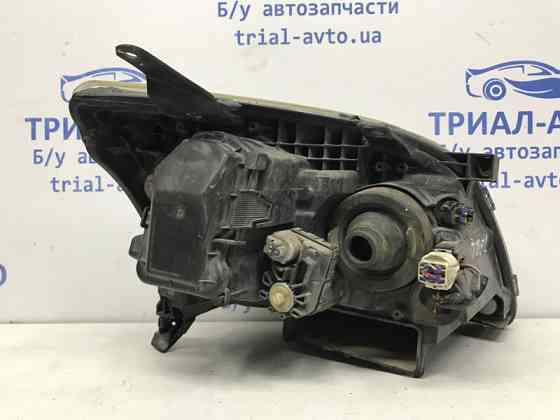 Фара левая галоген Toyota Avensis T25 1.8 БЕНЗИН 1ZZFE 2002 (б/у) Київ